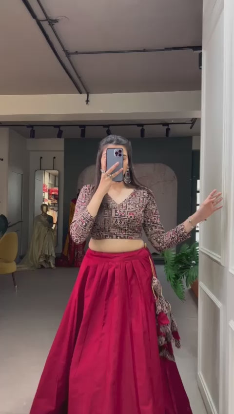 Most Demanding Readymade Lehngha choli With Beautiful Red Color